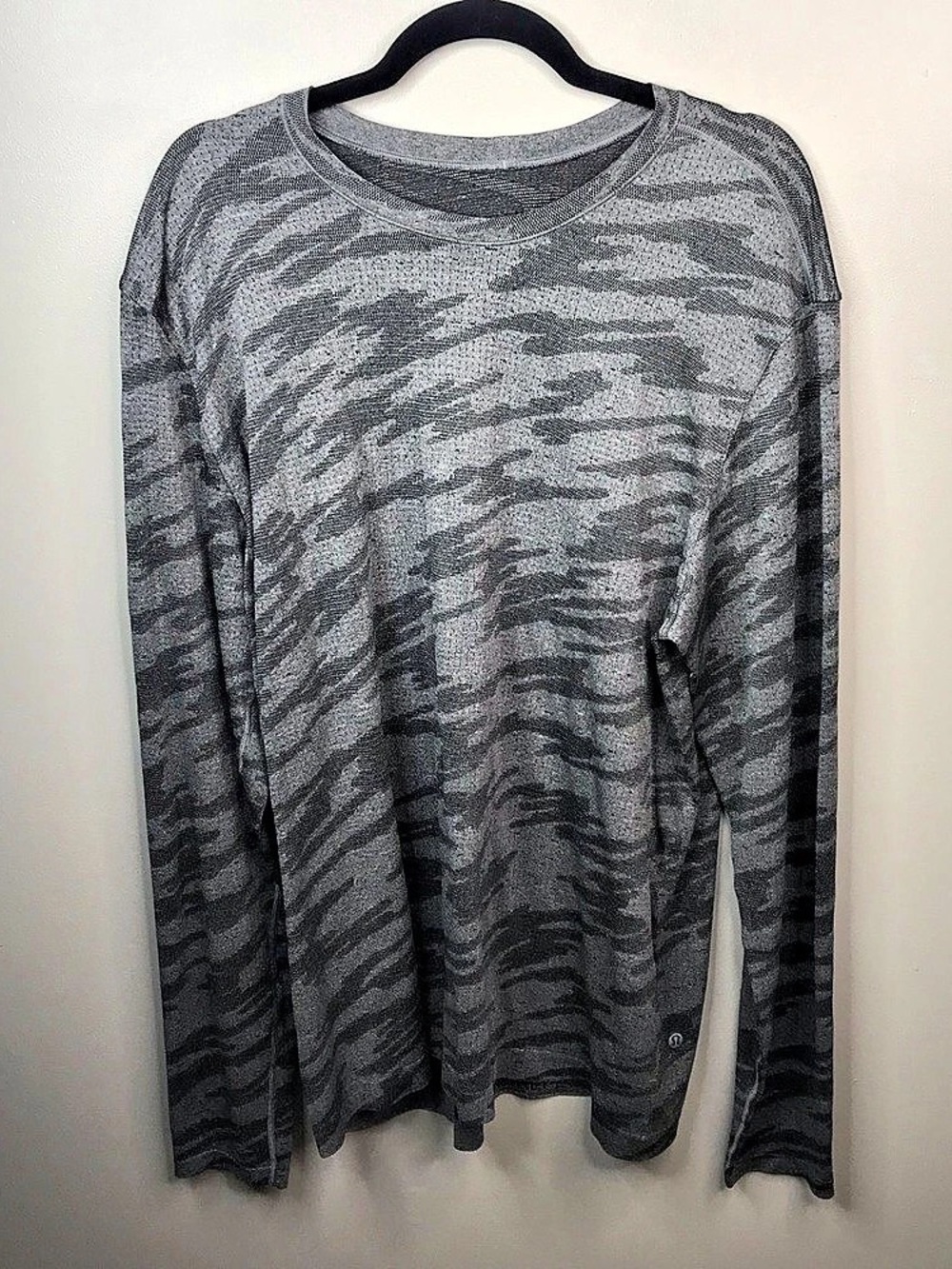 lululemon Swiftly Long-Sleeve Shirt Geo Camo Long Sleeve Sz XXL